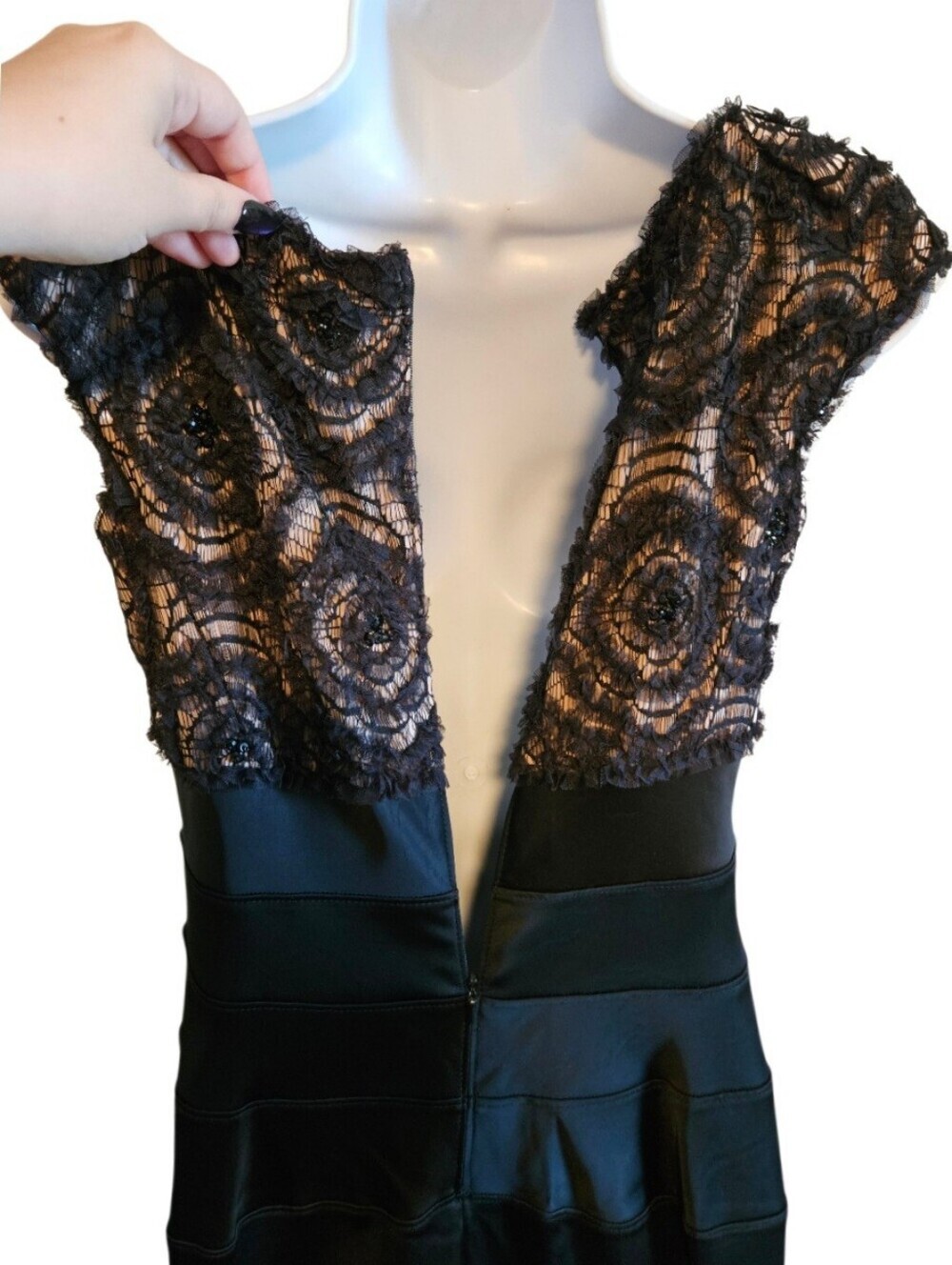 0078 Tadashi Shoji Black Lace Sheath Dress Size 6 Elegant Cocktail Formal Beaded - Picture 5 of 12
